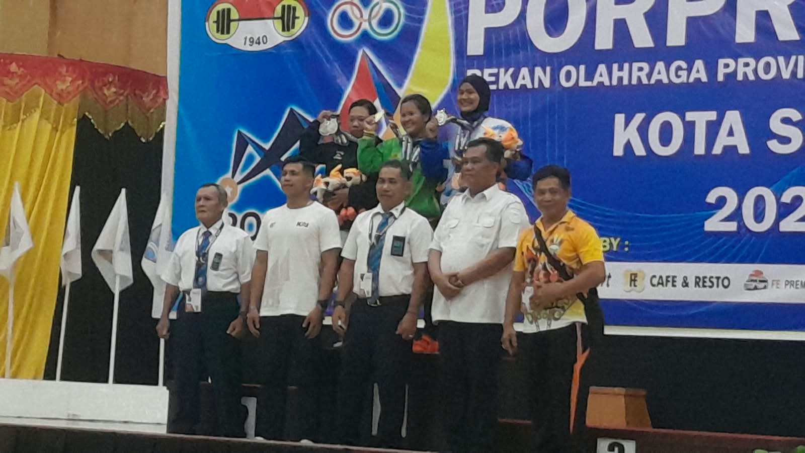 Kontingen Padang Pariaman Koleksi 129 Medali di Porprov XVI Sumbar, Angkat Besi dan Arung Jeram Jadi Mesin Emas